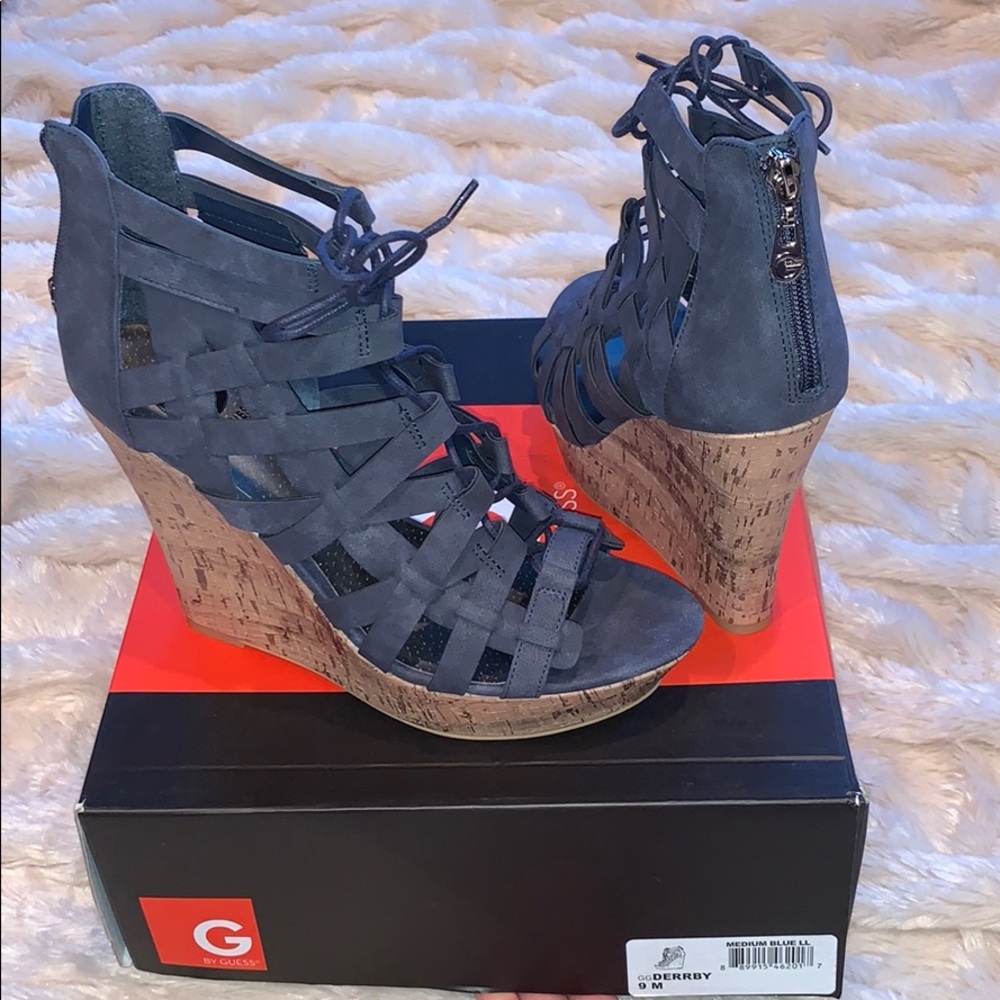 GUESS Wedge Platform Sandal